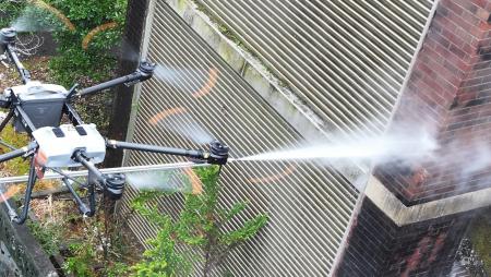 食品工場の外装・外壁黒カビ問題に終止符を！