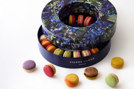 【ピエール・エルメ・パリ】色鮮やかな花々が彩る「ホ