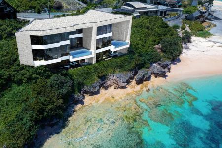 UMITOフラグシップヴィラ「UMITO 瀬底島 グロット」本 UMITOフラグシップヴィラ「UMITO 瀬底島 グロット」本