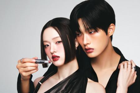 【Laka】1日中 鮮やかな発色が続く『デビルリップ』に