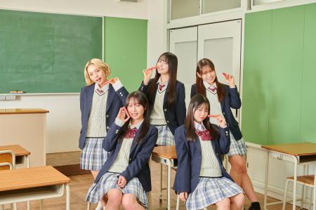 VAZ、初のコスメブランド「Mel:See from classroom」