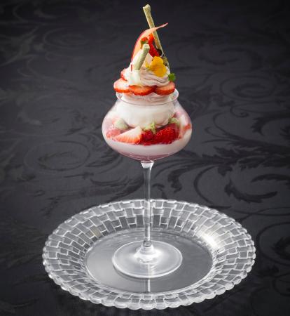 【中国名菜 銀座アスター本店】春限定 贅沢中華風パフ