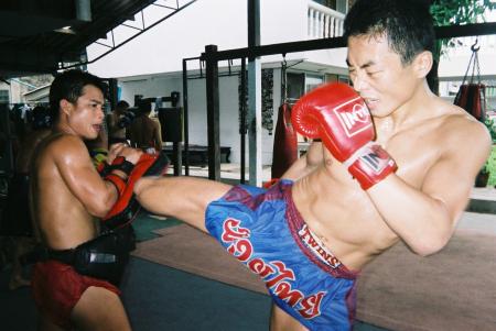 【元プロキックボクシング王者 × 医学博士×精神utf-8 【元プロキックボクシング王者 × 医学博士×精神utf-8