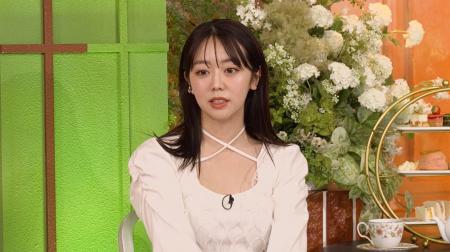 峯岸みなみ、小学生の夢「アイドルかキャバ嬢」にSNS 峯岸みなみ、小学生の夢「アイドルかキャバ嬢」にSNS