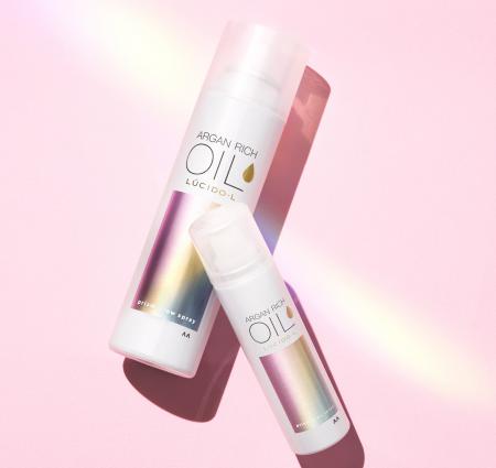 2秒※1でサラサラなキラ艶髪へ！大人気のアルガンリッ