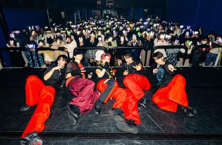 アナタシア、満員の初台DOORSで“再スタート”を宣言2部