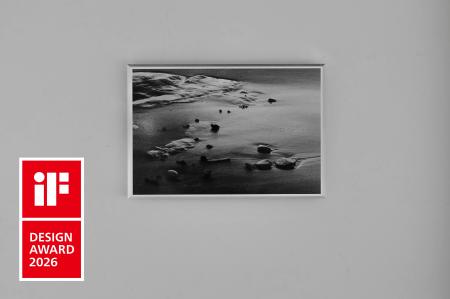 アルナのアルミ製額縁「CUT」、iF Design Award utf-8