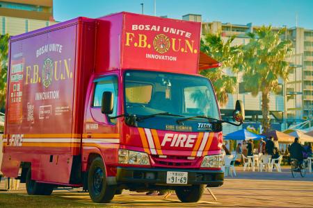 【防災×アート】“オフィスの壁”が防災情報拠点に。消 【防災×アート】“オフィスの壁”が防災情報拠点に。消