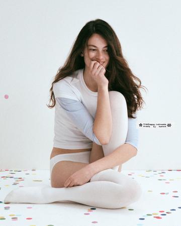 madhappyがHanesとのパートナーシップによる初コレク