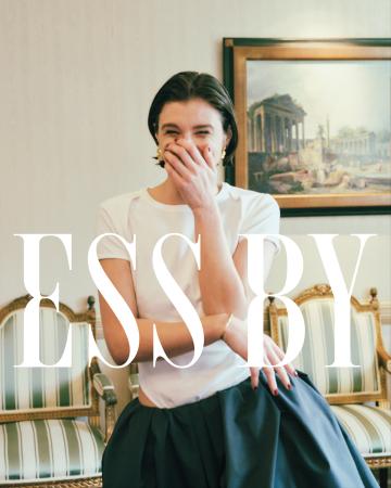 長谷川京子が手がけるブランド『ESS BY』3/25(水)ア 長谷川京子が手がけるブランド『ESS BY』3/25(水)ア