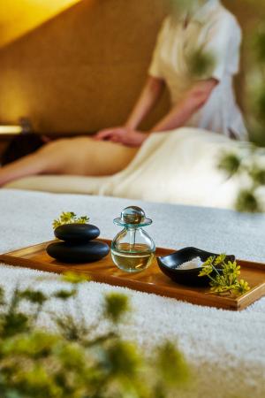 日本固有の香木「クロモジ」の香りで“和のウェルネス”