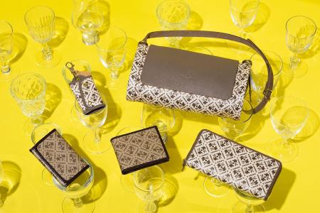 〔イル ビゾンテ〕日本限定 MONOGRAM PRINT LEATHER 