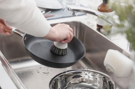 【新製品】創業当時の「化粧刷毛」から着想を得た「抗