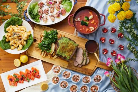 【スイスホテル南海大阪】 春の味わいといちごスイー