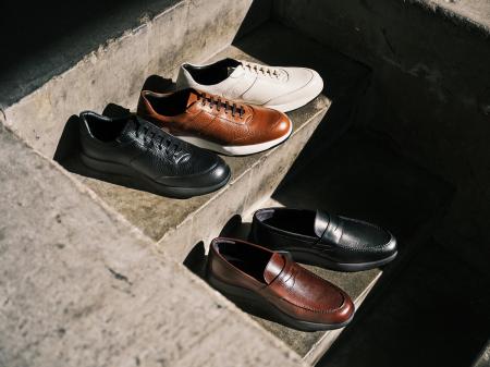 ASICS Walking「RUNWALK」シリーズからスーツスタイル