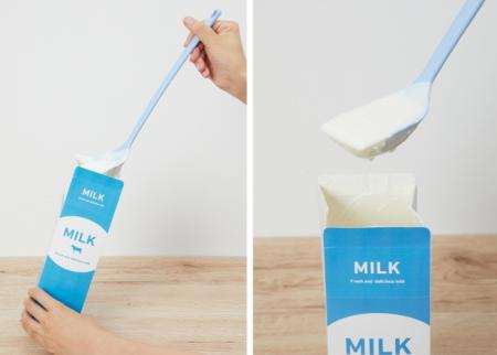 牛乳パックで作ったヨーグルトの取り分けに。『残さず