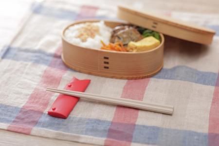 お弁当用のお箸やケースに対する不満を解決。持ちやす