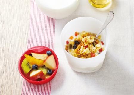 マーナ×カルビー共同企画、『フルグラ(R) ランチカッ