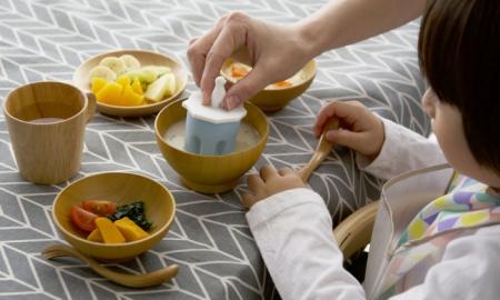 熱々の料理に入れておくだけで、早く冷ませる。マーナ