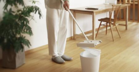 ヘッドに触れずにシートの付け外しができる「タッチレ