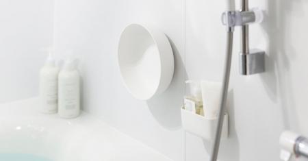 浴室壁面に収納できる「マグネット湯おけ」がさらに使