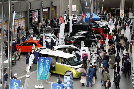 Hondaの新型乗用EV「INSIGHT」を国内初お披露目！ 電