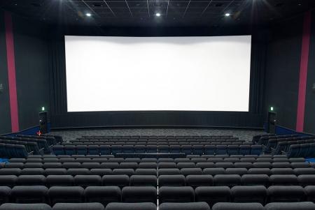 映画の音声が補聴器に直接届く時代へ　日本初！映画館