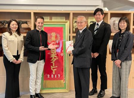 【クリストフ・ルメール騎手プロデュースのファッショ