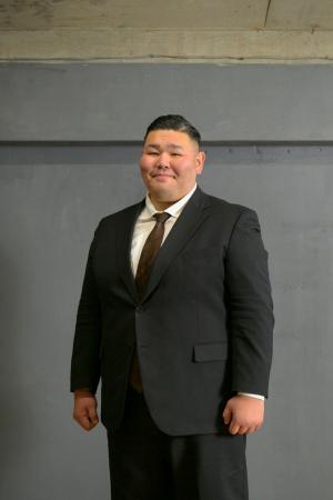 元幕内・天鎧鵬が相撲文化と世界の懸け橋を目指しYouT
