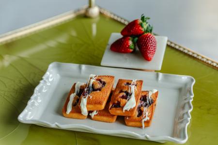 蔵前の焼きたてカヌレ専門店「KURAMAE CANNELE」と上