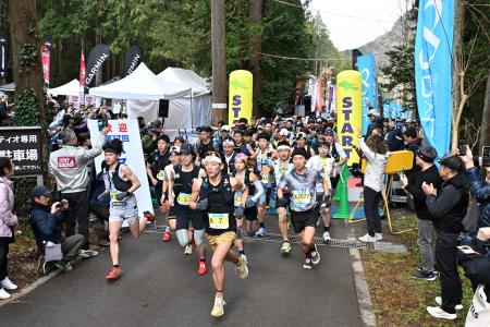 マムートが、2026年度より「ハセツネ30K」をオフィシ