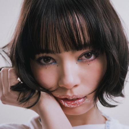 MANON、切なさや痛みをポップに“デコった”EP『PINK NO