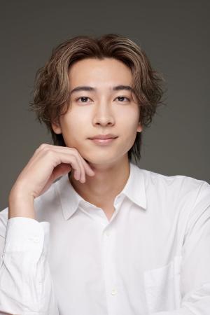 俳優・庄司浩平さんが、文芸WEBサイト「HB」にて小説