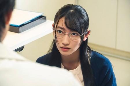 『略奪奪婚』最新話、川島鈴遥演じる梅田の”トリハダ