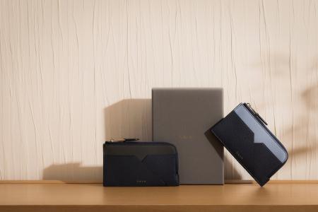 「アマン エッセンシャルズ」よりアマン東京限定レザ