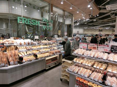 地域密着43年のサミットストア西小山店建て替え完了に