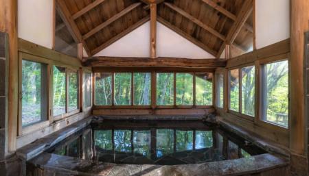 Booking.comが選ぶ日本一の宿！BEST OF MINPAKU 2026