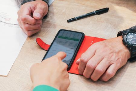 ヘラルボニー、契約作家の確定申告を支える「個人作家 ヘラルボニー、契約作家の確定申告を支える「個人作家