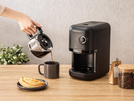 豆挽きからドリップまで全自動！モード切替で好みに合