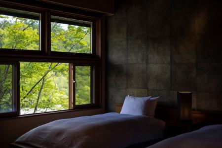 【星のや軽井沢】眠れない夏に、避暑地・軽井沢の緑陰