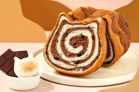 【とろけるチョコ＆もちもち新食感！】「ねこねこ」よ