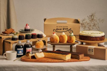 スイーツのテイクアウト専門店「UNI COFFEE ROASTERY スイーツのテイクアウト専門店「UNI COFFEE ROASTERY