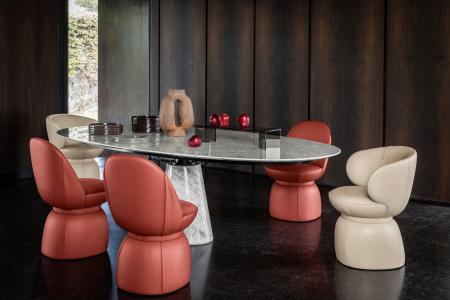 ラグジュアリーファニチャーブランド 「ポルトローナ ラグジュアリーファニチャーブランド 「ポルトローナ