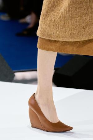 【ルイ・ヴィトン】華やかなアクセントを添える2026秋