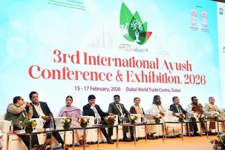 インド政府AYUSH省主催国際会議にて世界36名の国際ウ インド政府AYUSH省主催国際会議にて世界36名の国際ウ