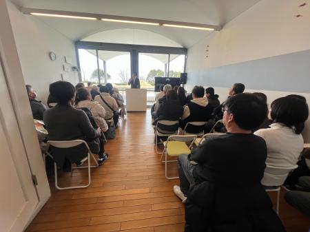 大阪メモリアルパークにて、竹田恒泰氏プロデュース「