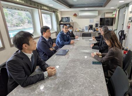 【鳥羽商船高専】在名古屋米国領事館首席領事の視察・ 【鳥羽商船高専】在名古屋米国領事館首席領事の視察・