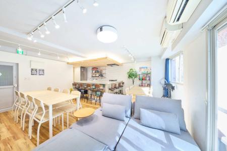 【家以上、店未満】飲食ビジネスをすぐに始められるレ