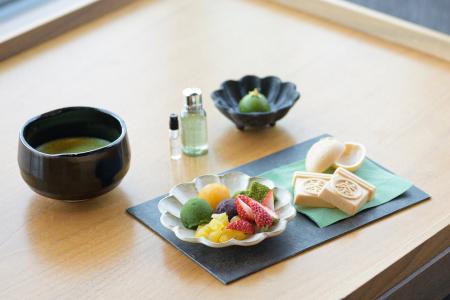 モルトンブラウン×THE TEA LOUNGE 限定コラボレーショ