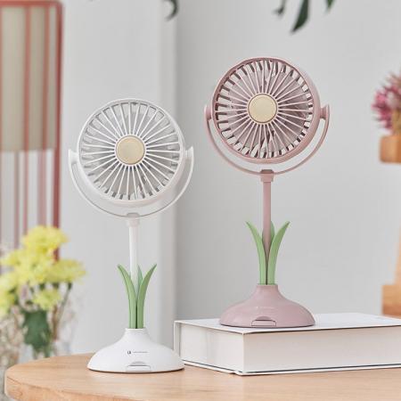 ブーケを飾るような華やかさをお部屋に。デスクファン